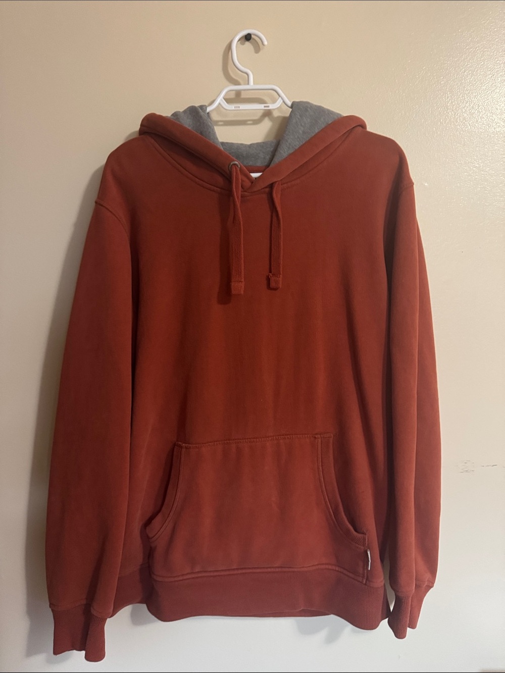 Men's WindRiver Hooded in Rust - Casual Comfort